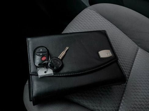 Used 2013 Toyota Tacoma PreRunner w/ SR5 Pkg image 50