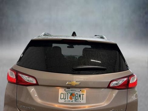 Used 2018 Chevrolet Equinox LT w/ Sun & Infotainment Package FWD image 15