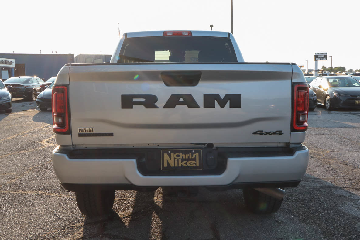 Used 2026 RAM 2500 Big Horn AWD/4WD image 5