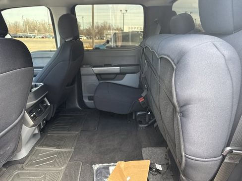 Used 2023 Ford F250 XLT w/ FX4 Off-Road Package image 6