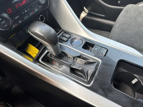 Used 2022 Mitsubishi Eclipse Cross SEL FWD image 20
