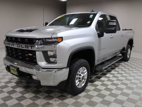 Used 2023 Chevrolet Silverado 2500 LT w/ Convenience Package AWD/4WD image 6