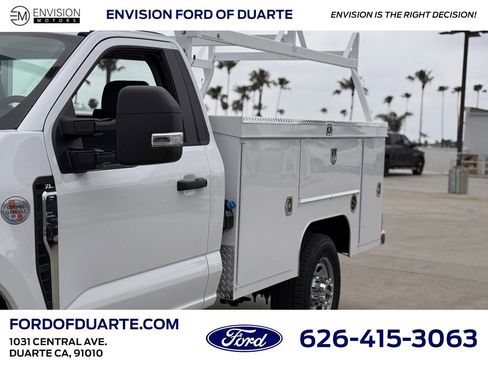 New 2025 Ford F350 XL w/ XL Chrome Package image 9