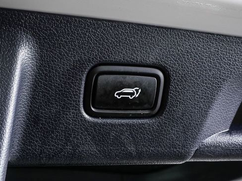 Used 2021 Hyundai Palisade SEL w/ Premium Package image 33