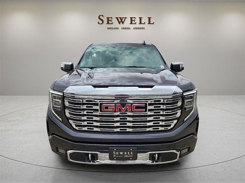 New 2026 GMC Sierra 1500 Denali w/ Denali Reserve Package image 8