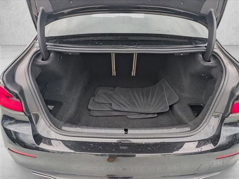 Used 2023 BMW 530i xDrive w/ Premium Package image 6