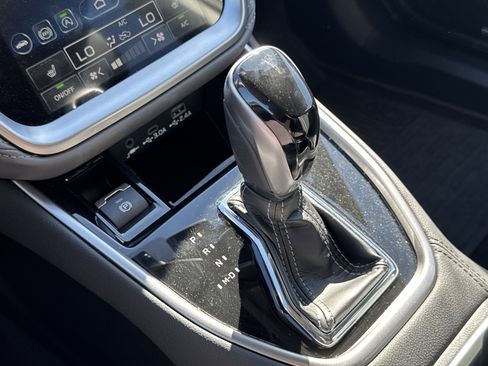 Certified 2025 Subaru Outback Onyx Edition image 21