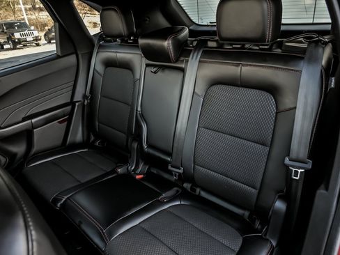 Used 2024 Ford Escape ST-Line Select w/ Tech Pack #2 image 16