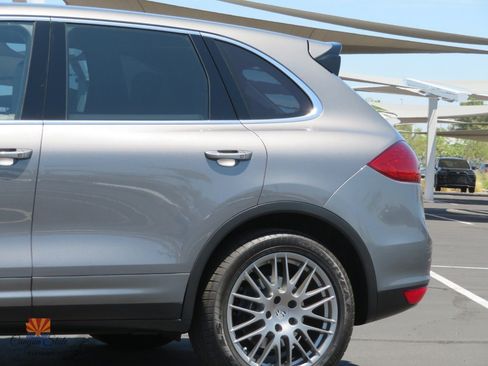 Used 2013 Porsche Cayenne AWD/4WD image 20