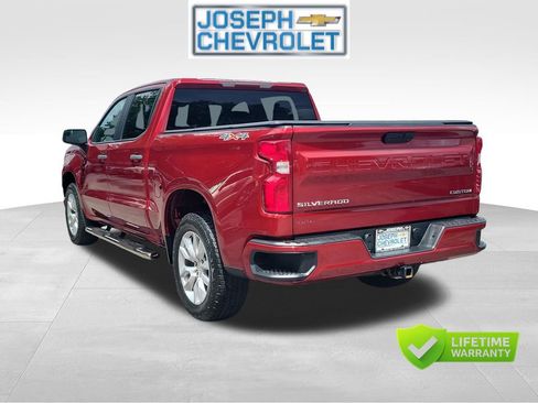 Used 2021 Chevrolet Silverado 1500 Custom w/ Safety Confidence Package AWD/4WD image 3