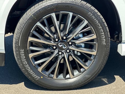 New 2027 INFINITI QX80 Autograph AWD/4WD image 32
