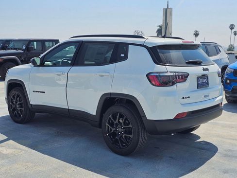 New 2026 Jeep Compass Latitude AWD/4WD image 23