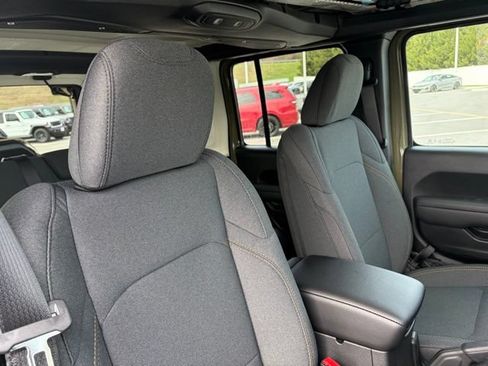 New 2026 Jeep Wrangler Unlimited Sport AWD/4WD image 29