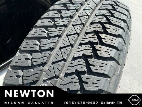 Used 2016 Jeep Wrangler Unlimited Sahara AWD/4WD image 24