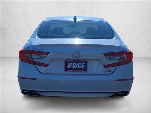 Used 2021 Honda Accord Touring image 7