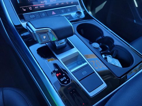 Used 2023 Audi Q7 3.0T Premium Plus w/ Premium Plus Package image 31