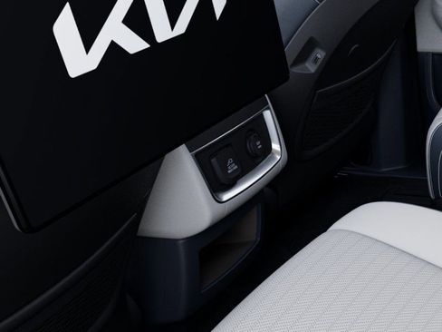 New 2026 Kia Carnival SX Prestige FWD image 26