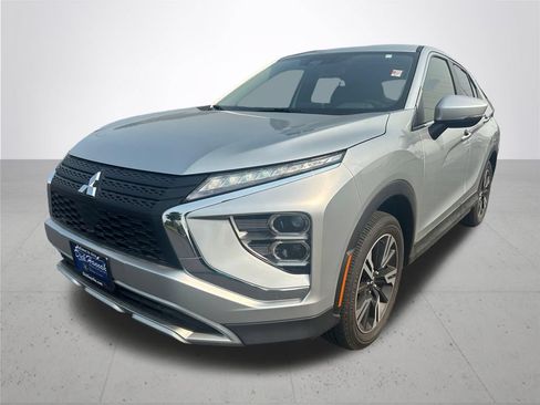Used 2025 Mitsubishi Eclipse Cross SE AWD/4WD image 2