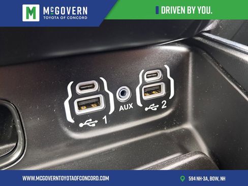 Used 2023 RAM 1500 Laramie AWD/4WD image 25