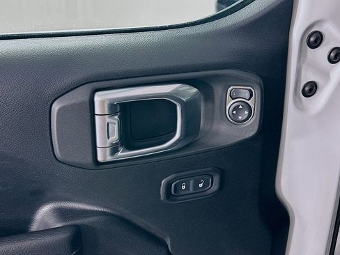 Certified 2022 Jeep Wrangler Unlimited Sport image 27