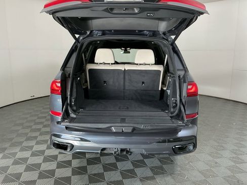 Certified 2022 BMW X7 xDrive40i w/ M Sport Package image 31