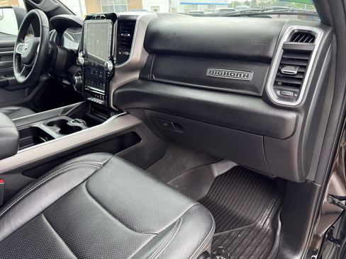Used 2022 RAM 1500 Big Horn AWD/4WD image 40