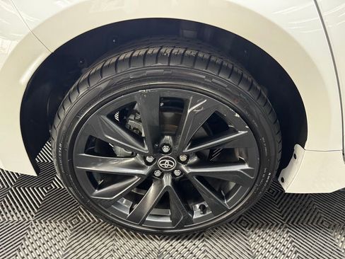 Used 2024 Toyota Corolla SE FWD image 19