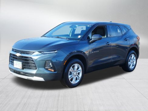 Used 2019 Chevrolet Blazer LT image 3