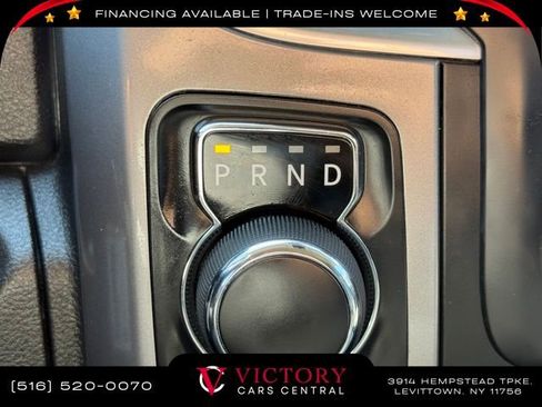Used 2024 RAM 1500 Classic SLT image 27