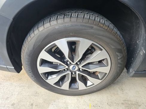 Used 2025 Subaru Outback Touring XT AWD/4WD image 12