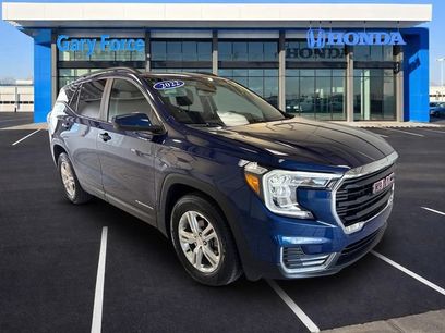 Used 2022 GMC Terrain SLE w/ Driver Convenience Package