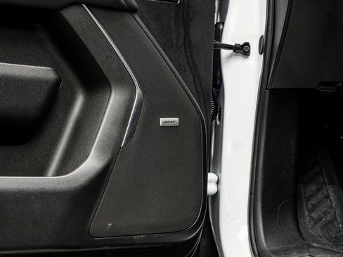 Used 2024 Chevrolet Suburban RST image 34