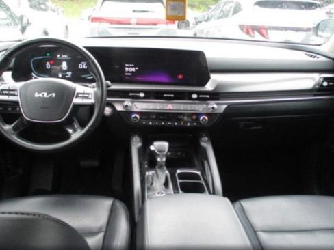Used 2025 Kia Telluride S AWD/4WD image 7