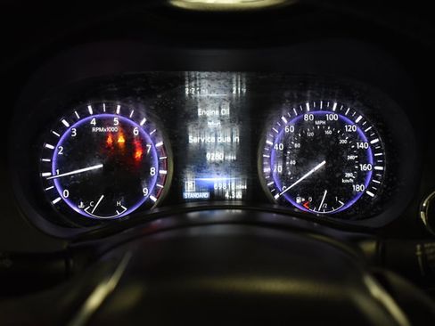 Used 2017 INFINITI Q60 Red Sport 400 image 20