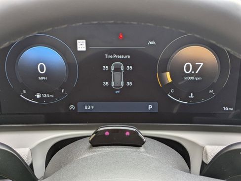 New 2026 Hyundai Tucson Limited FWD image 29