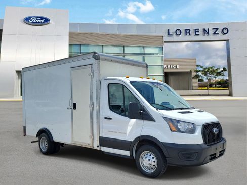 Used 2023 Ford Transit 350 DRW RWD image 3