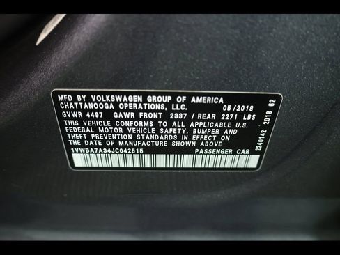 Used 2018 Volkswagen Passat 2.0T SE FWD image 24
