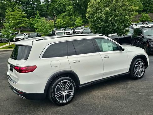 New 2026 Mercedes-Benz GLS 450 4MATIC image 7