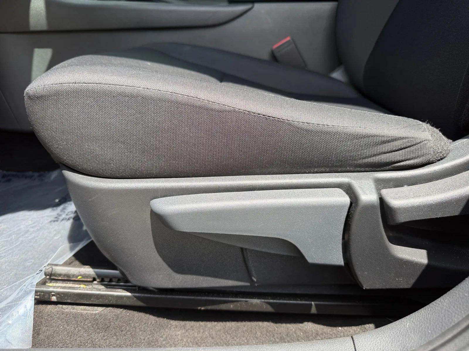 Used 2024 Nissan Sentra S FWD image 17