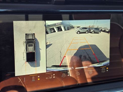 Used 2023 GMC Sierra 1500 Denali Ultimate image 18