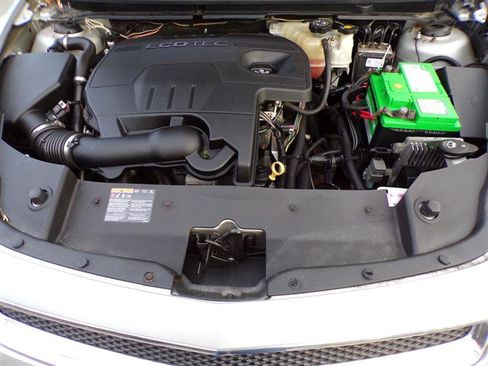 Used 2011 Chevrolet Malibu LS image 37