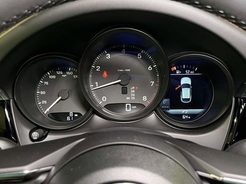 New 2026 Porsche Macan AWD/4WD image 44