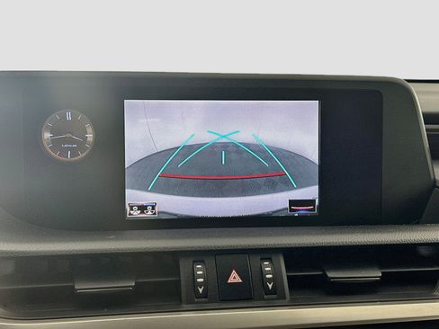Used 2019 Lexus ES 350 w/ Premium Package FWD image 22
