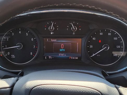 Used 2021 Buick Encore Preferred AWD/4WD image 28