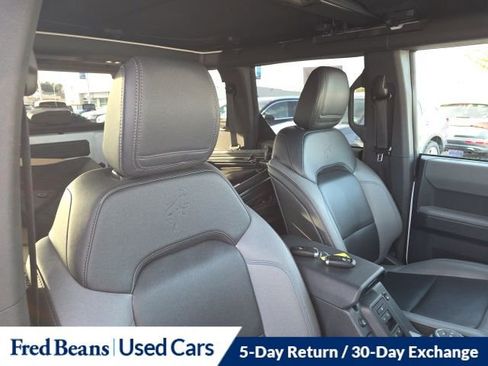 Certified 2023 Ford Bronco Black Diamond w/ Sasquatch Package image 13