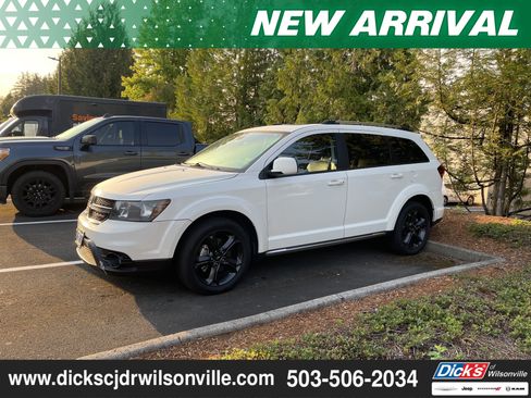 Used 2020 Dodge Journey Crossroad FWD image 5