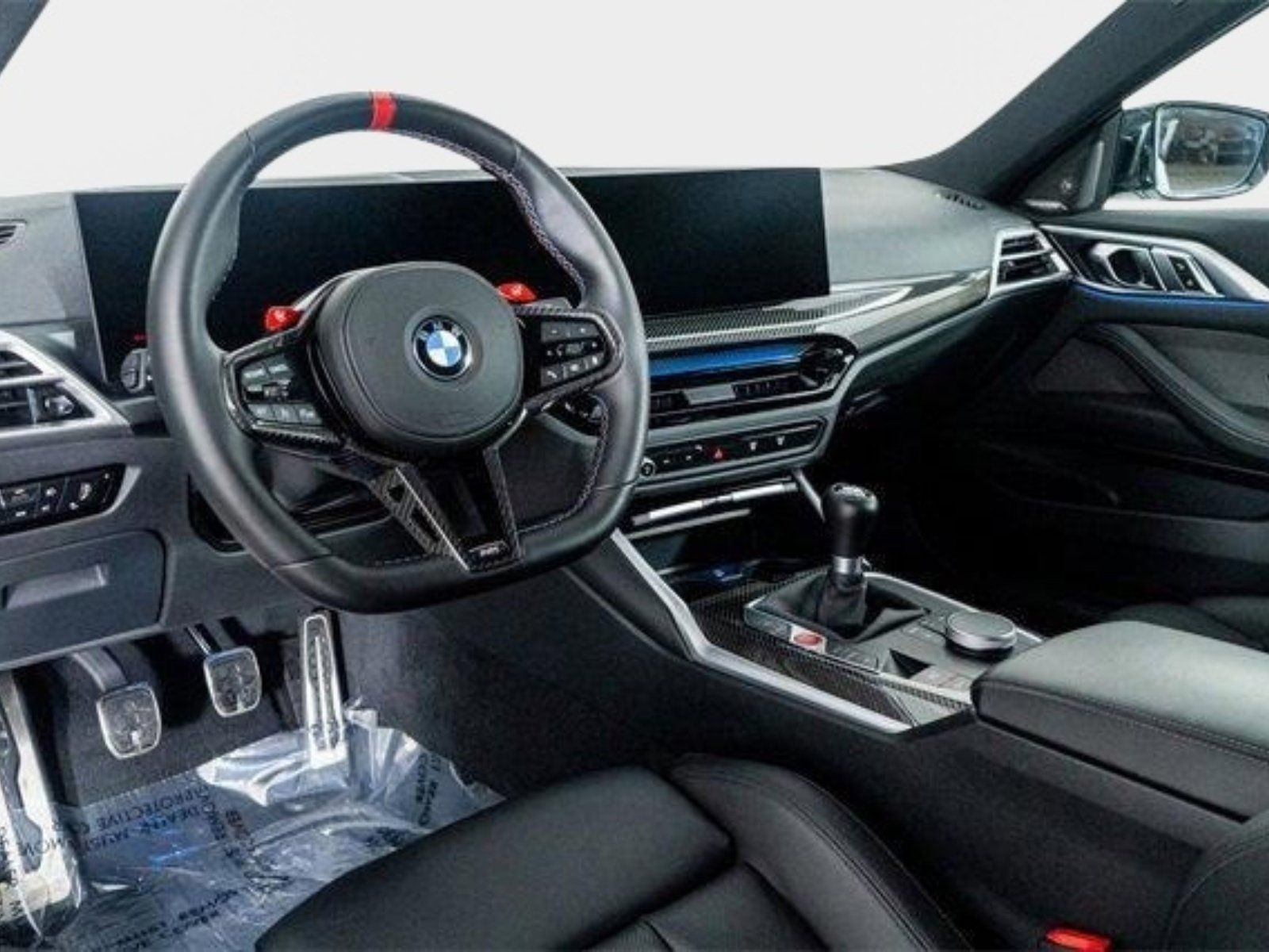Used 2025 BMW M4 Coupe RWD image 2