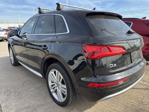 Used 2019 Audi Q5 2.0T Premium Plus w/ Premium Plus Package image 3