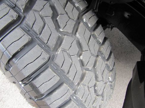 Used 2017 Toyota Tundra SR5 image 24