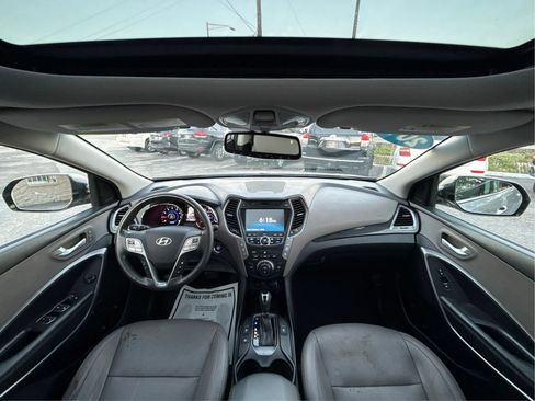 Used 2016 Hyundai Santa Fe SE w/ Option Group 03 FWD image 30